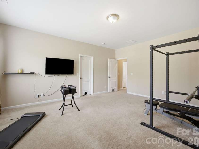 14711 Brannock Hills Drive, Charlotte, NC 28278.  MLS# CAR4396516, YatesRealty ID 35745. 
