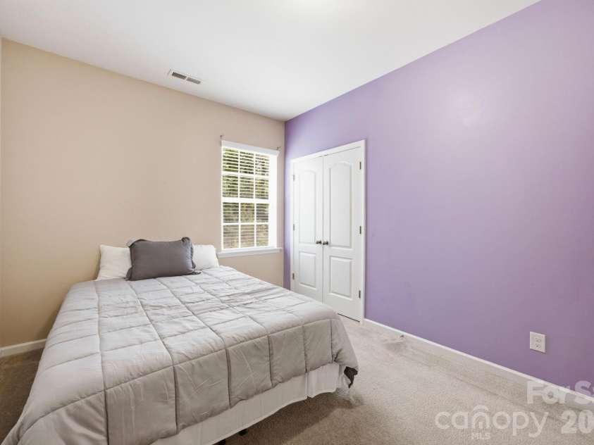 14711 Brannock Hills Drive, Charlotte, NC 28278.  MLS# CAR4396516, YatesRealty ID 35745. 