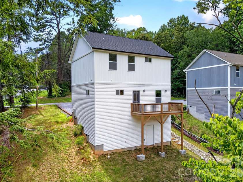 88 Walker Street, Black Mountain, NC 28711.  MLS# CAR4393259, YatesRealty ID 35747. Back of home