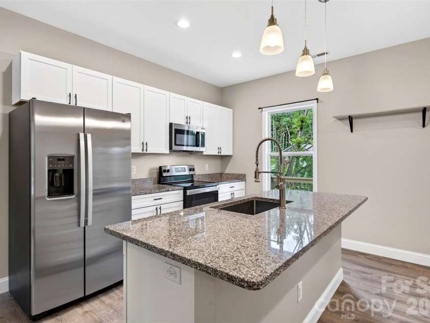 88 Walker Street, Black Mountain, NC 28711.  MLS# CAR4393259, YatesRealty ID 35747. Kitchen