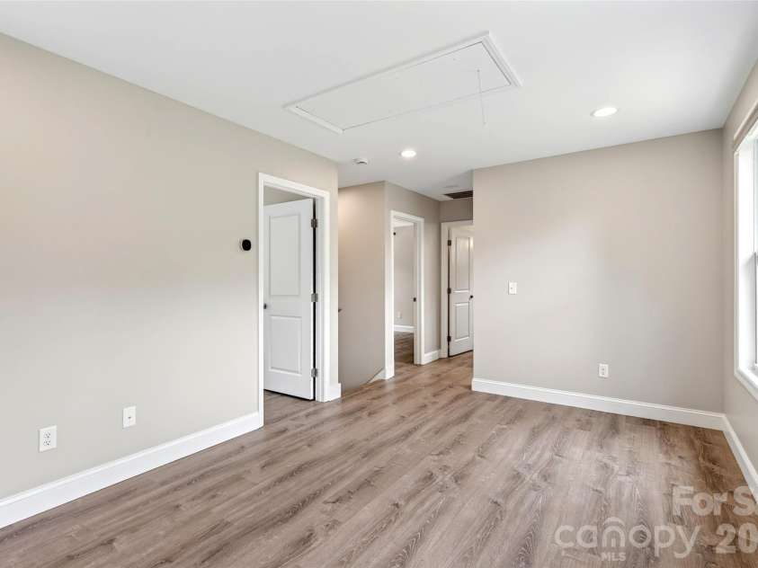 88 Walker Street, Black Mountain, NC 28711.  MLS# CAR4393259, YatesRealty ID 35747. Second level Den