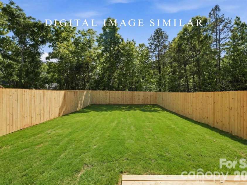 2943 Sloan Drive, Charlotte, NC 28208.  MLS# CAR4395539, YatesRealty ID 35748. 