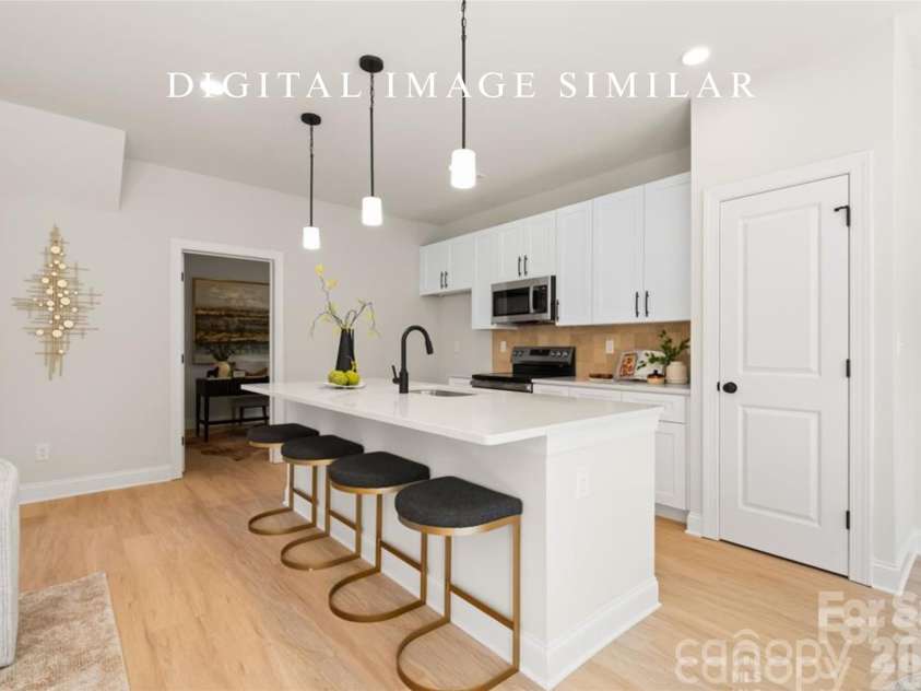 2943 Sloan Drive, Charlotte, NC 28208.  MLS# CAR4395539, YatesRealty ID 35748. 