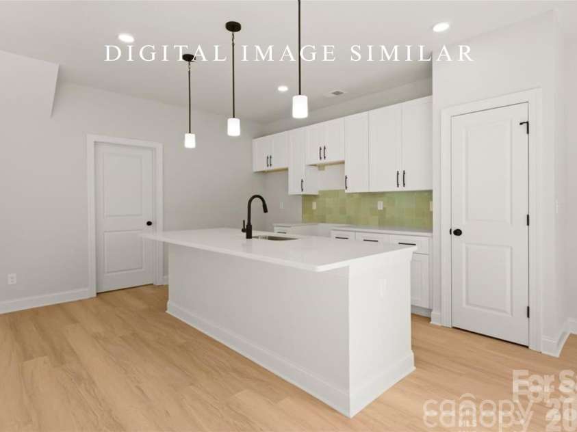 2943 Sloan Drive, Charlotte, NC 28208.  MLS# CAR4395539, YatesRealty ID 35748. 
