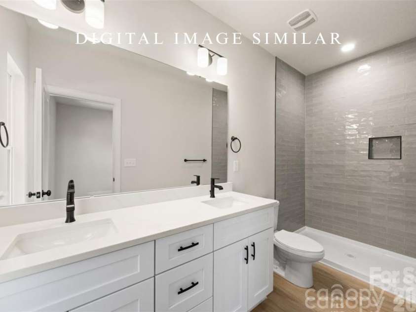 2943 Sloan Drive, Charlotte, NC 28208.  MLS# CAR4395539, YatesRealty ID 35748. 