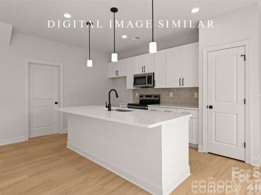 2943 Sloan Drive, Charlotte, NC 28208.  MLS# CAR4395539, YatesRealty ID 35748. 