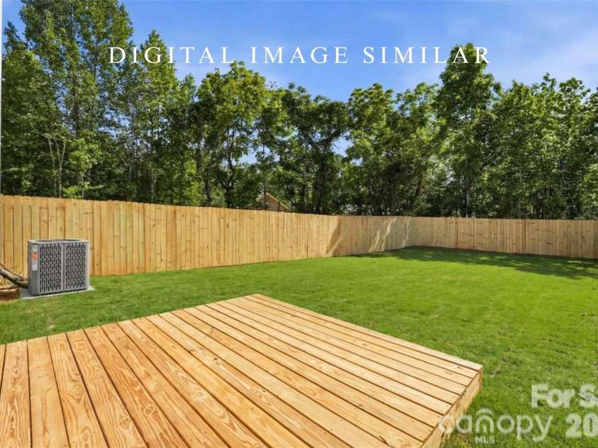 2943 Sloan Drive, Charlotte, NC 28208.  MLS# CAR4395539, YatesRealty ID 35748. 