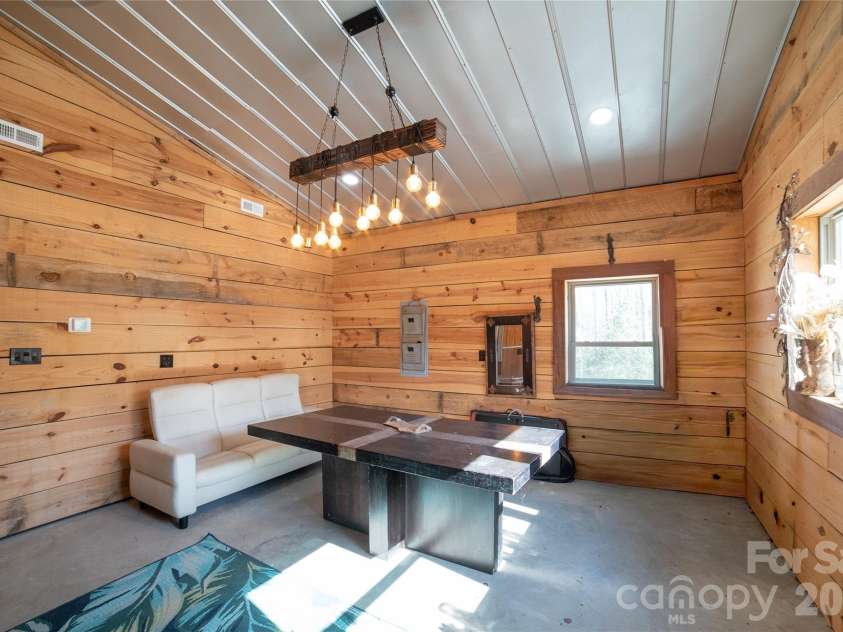 4885 Grandin Road, Lenoir, NC 28645.  MLS# CAR4346888, YatesRealty ID 35749. Barn changing room/apartment