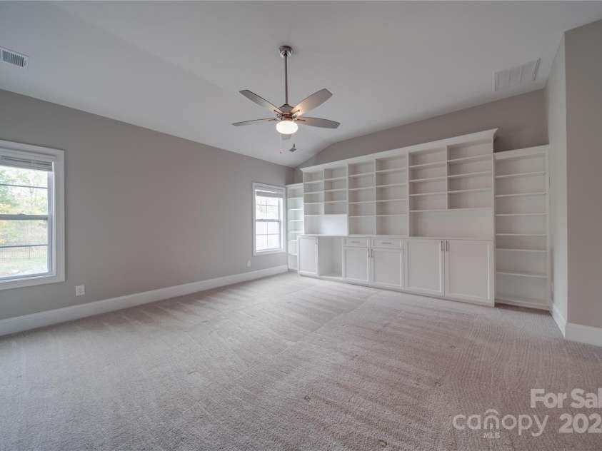 10881 Greenvale Drive, Harrisburg, NC 28075.  MLS# CAR4196765, YatesRealty ID 3575. Bonus Room