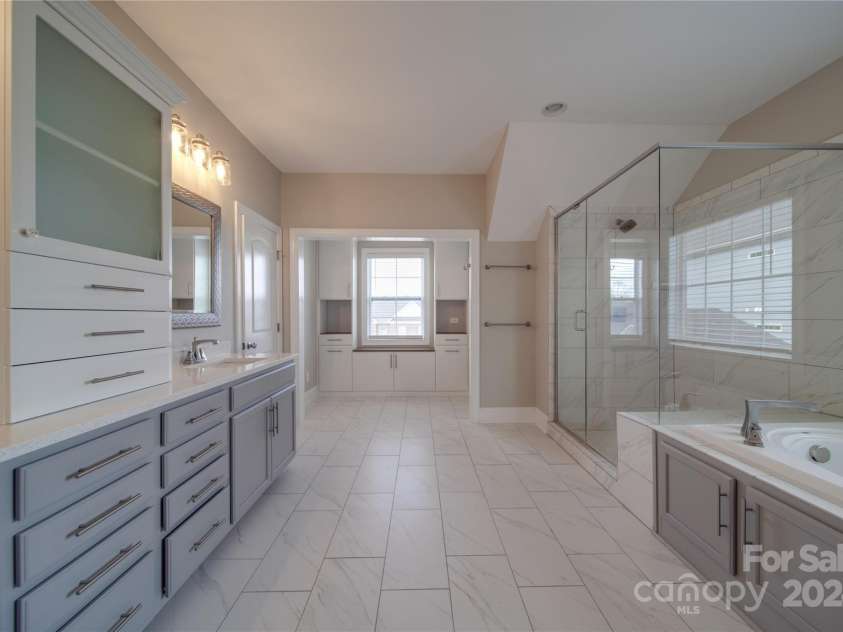 10881 Greenvale Drive, Harrisburg, NC 28075.  MLS# CAR4196765, YatesRealty ID 3575. Primary Bathroom