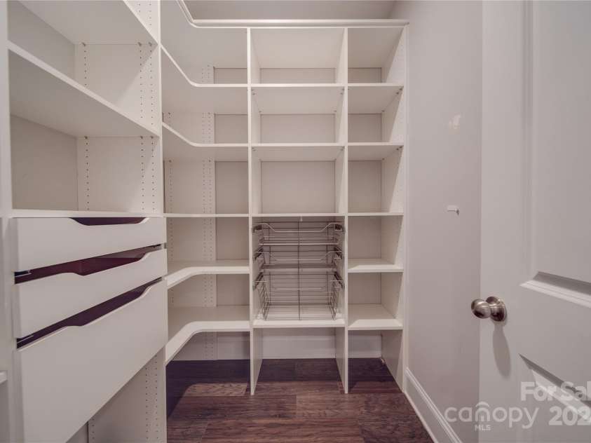 10881 Greenvale Drive, Harrisburg, NC 28075.  MLS# CAR4196765, YatesRealty ID 3575. Walk-In Pantry