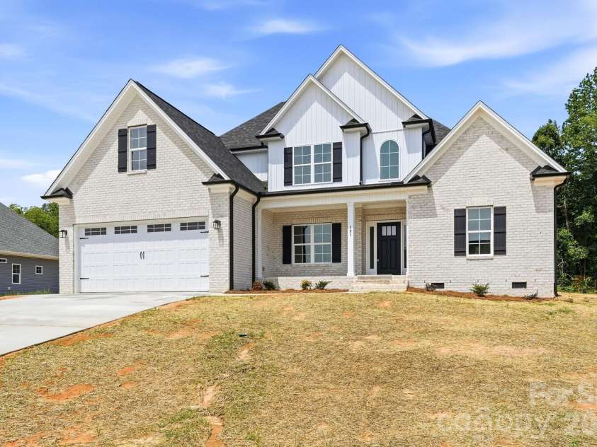 191 Cool Run, Lexington, NC 27295.  MLS# CAR4351307, YatesRealty ID 3575. 