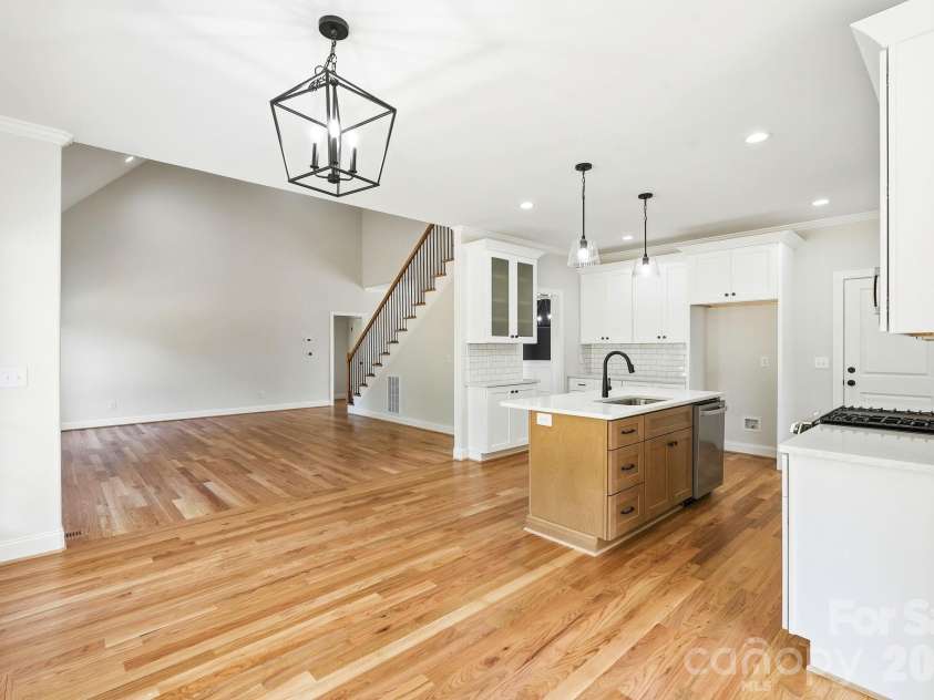 191 Cool Run, Lexington, NC 27295.  MLS# CAR4351307, YatesRealty ID 3575. 