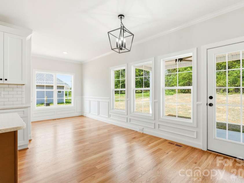 191 Cool Run, Lexington, NC 27295.  MLS# CAR4351307, YatesRealty ID 3575. 