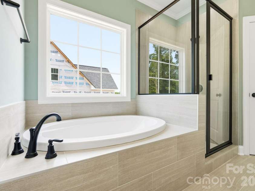 191 Cool Run, Lexington, NC 27295.  MLS# CAR4351307, YatesRealty ID 3575. 