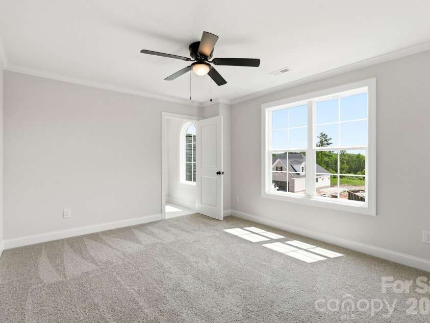 191 Cool Run, Lexington, NC 27295.  MLS# CAR4351307, YatesRealty ID 3575. 