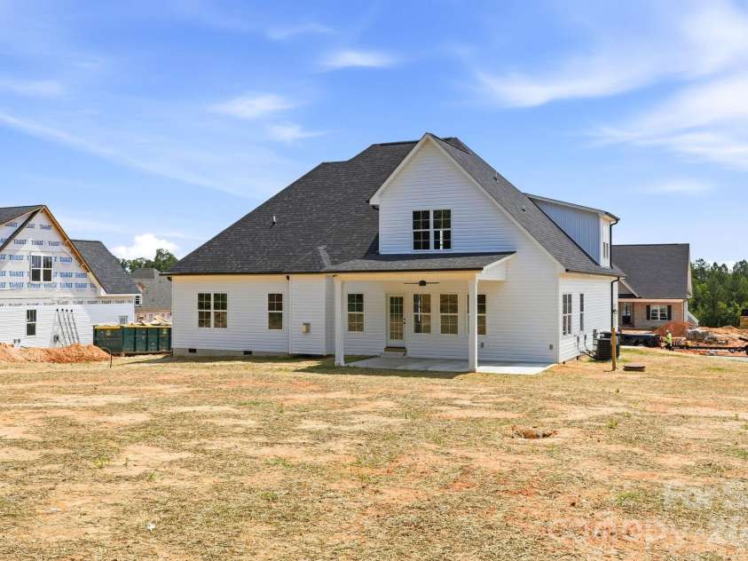 191 Cool Run, Lexington, NC 27295.  MLS# CAR4351307, YatesRealty ID 3575. 