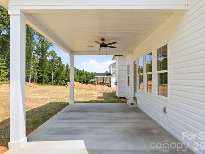 191 Cool Run, Lexington, NC 27295.  MLS# CAR4351307, YatesRealty ID 3575. 