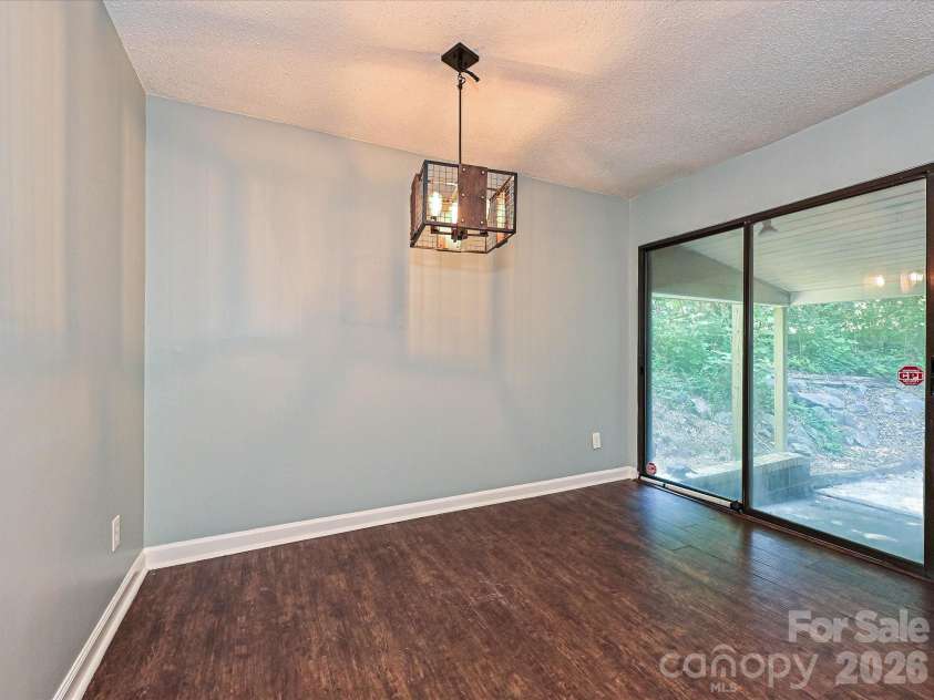 9111 Sharonbrook Drive, Charlotte, NC 28210.  MLS# CAR4401019, YatesRealty ID 35752. 
