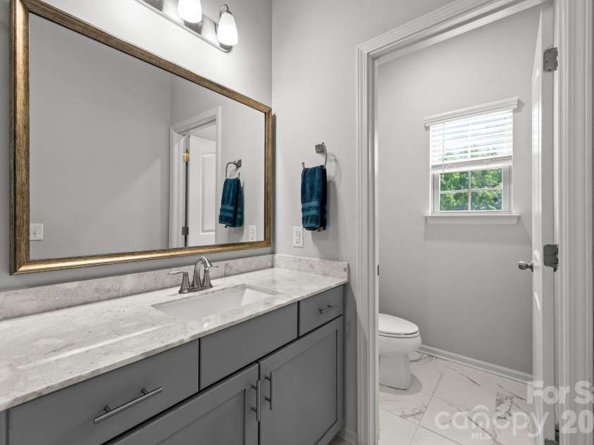 9432 Ainslie Downs Street, Charlotte, NC 28273.  MLS# CAR4401324, YatesRealty ID 35753. 