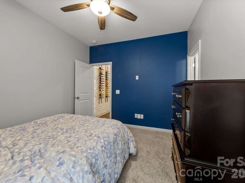 9432 Ainslie Downs Street, Charlotte, NC 28273.  MLS# CAR4401324, YatesRealty ID 35753. 