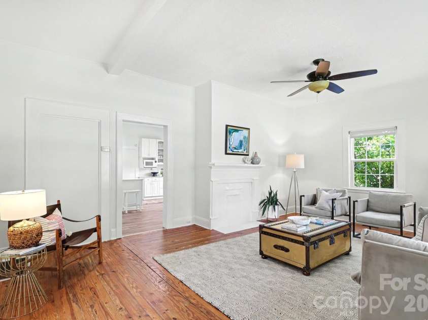 2816 Yadkin Avenue, Charlotte, NC 28205.  MLS# CAR4401875, YatesRealty ID 35757. 