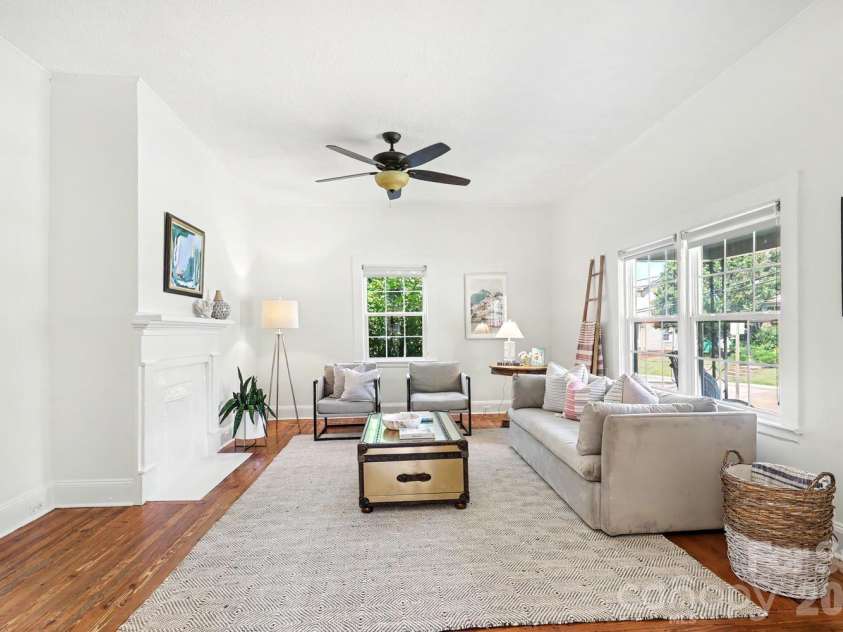 2816 Yadkin Avenue, Charlotte, NC 28205.  MLS# CAR4401875, YatesRealty ID 35757. 
