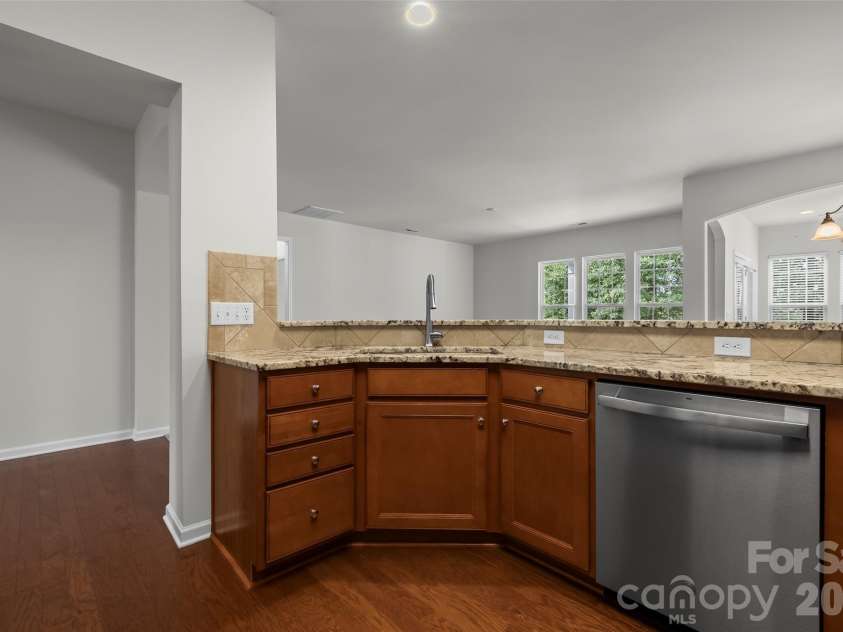 2047 Kennedy Drive, Fort Mill, SC 29707.  MLS# CAR4401987, YatesRealty ID 35760. 