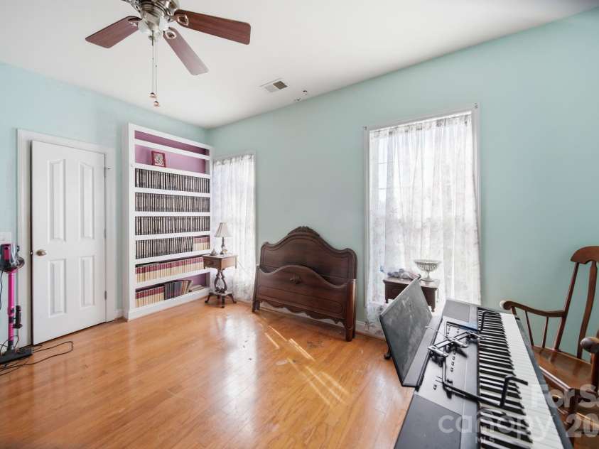 546 Hopewell Road, Blacksburg, SC 29702.  MLS# CAR4402165, YatesRealty ID 35761. 