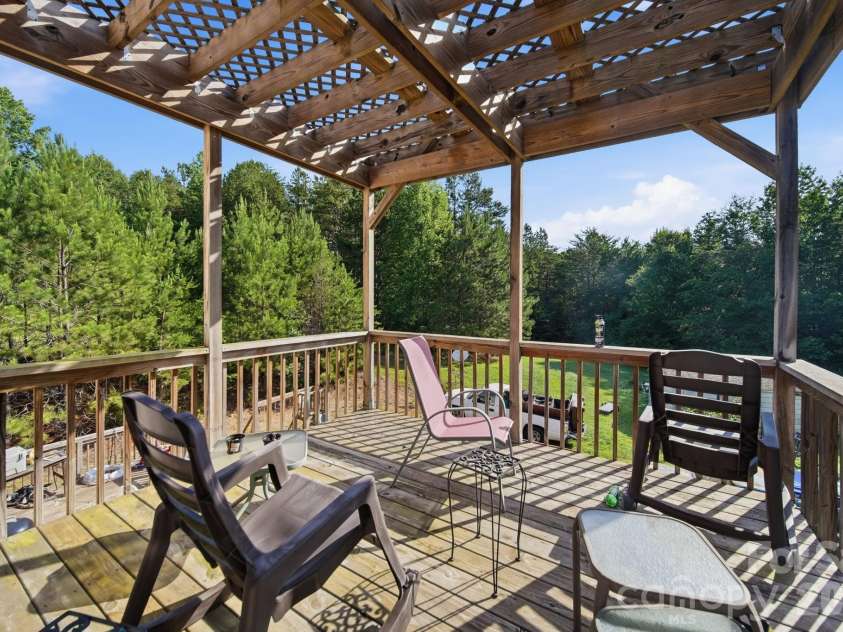 546 Hopewell Road, Blacksburg, SC 29702.  MLS# CAR4402165, YatesRealty ID 35761. 