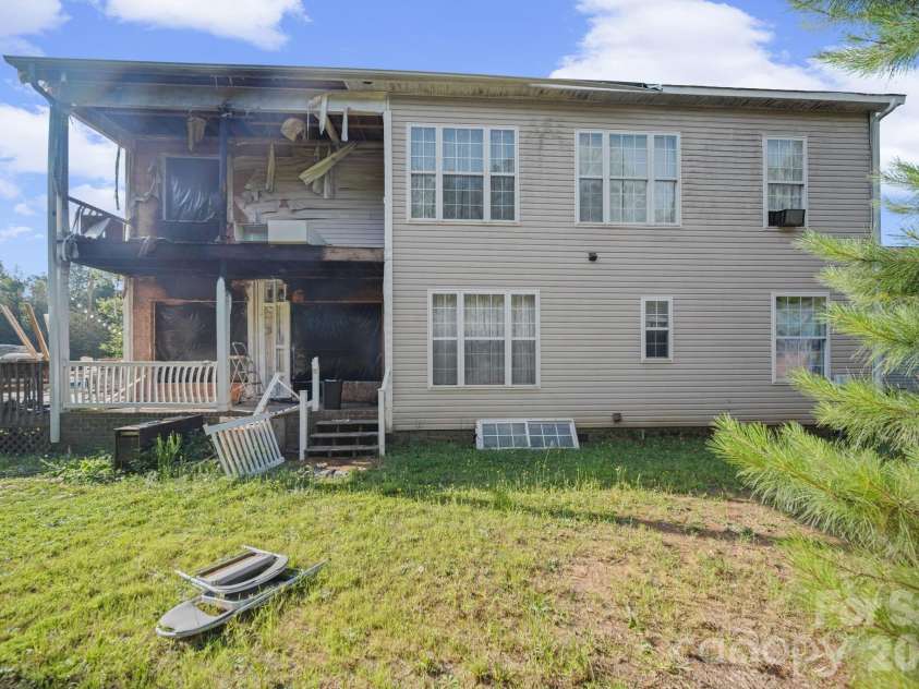 546 Hopewell Road, Blacksburg, SC 29702.  MLS# CAR4402165, YatesRealty ID 35761. 