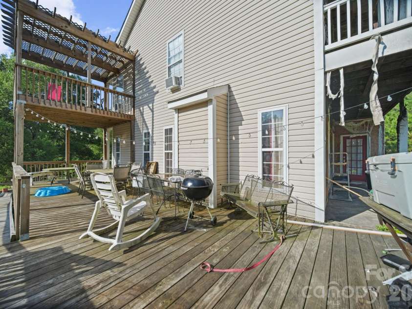 546 Hopewell Road, Blacksburg, SC 29702.  MLS# CAR4402165, YatesRealty ID 35761. 