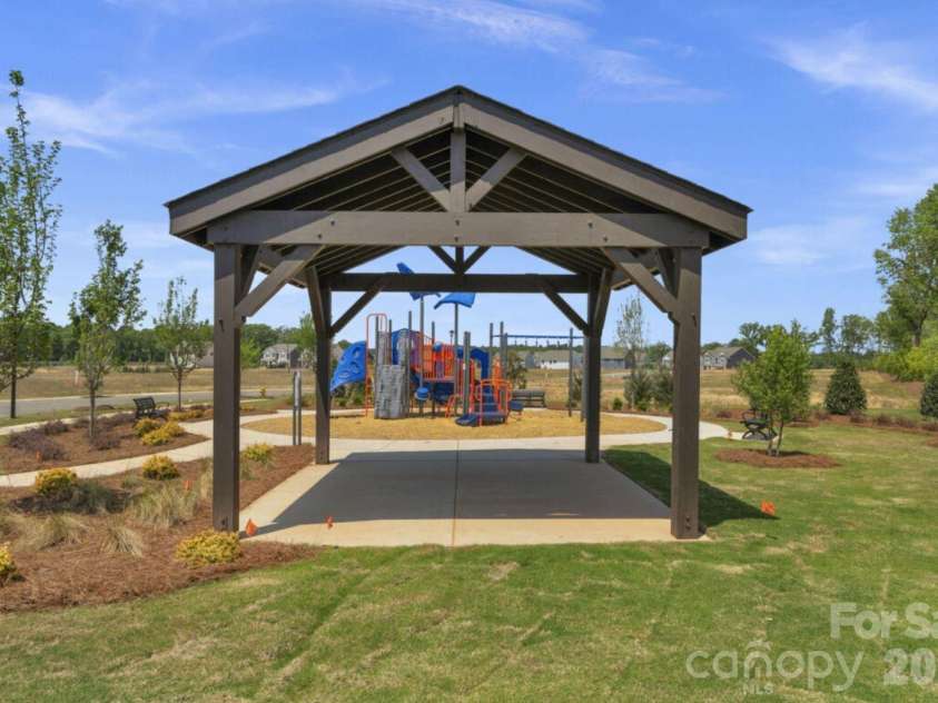 512 Willoughby Park Drive, Monroe, NC 28112.  MLS# CAR4401345, YatesRealty ID 35767. Amenity