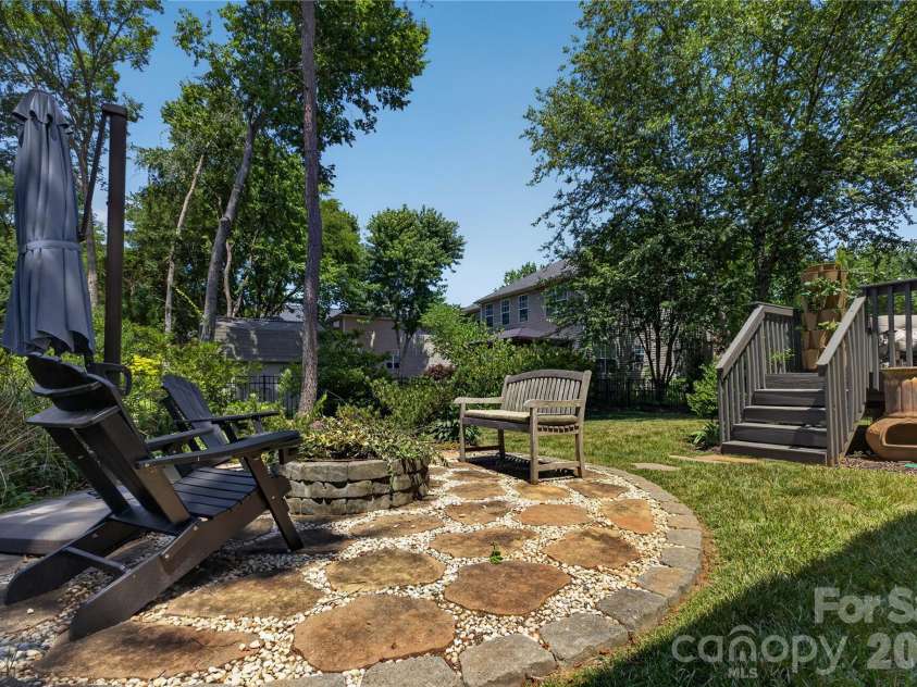 402 Abercairn Way, Waxhaw, NC 28173.  MLS# CAR4401794, YatesRealty ID 35768. 