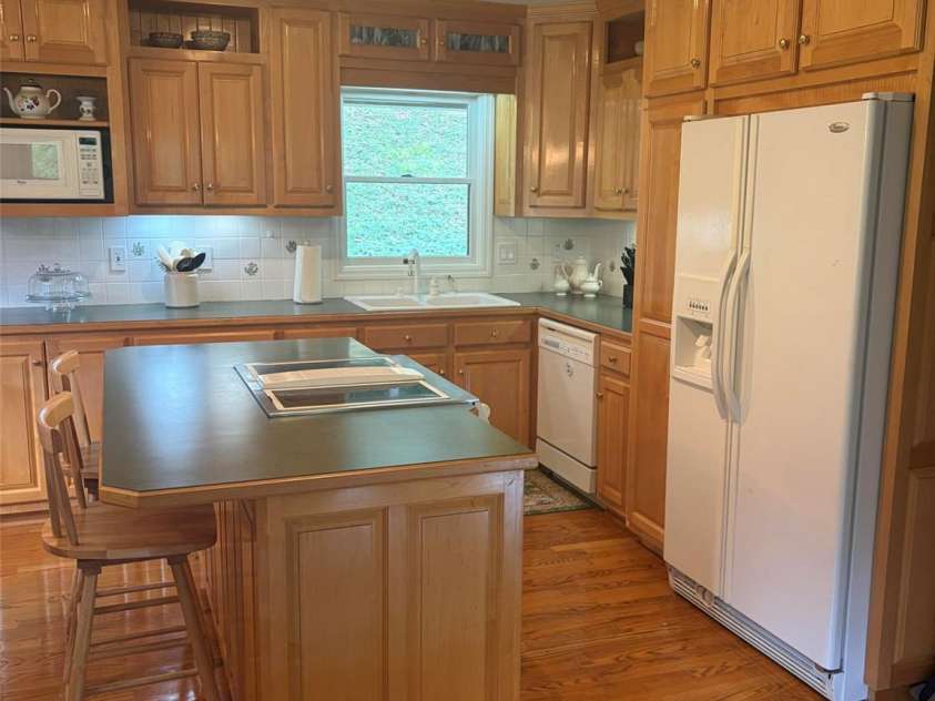 2997 Phillips Gap Road, West Jefferson, NC 28694.  MLS# CAR4402230, YatesRealty ID 35769. 
