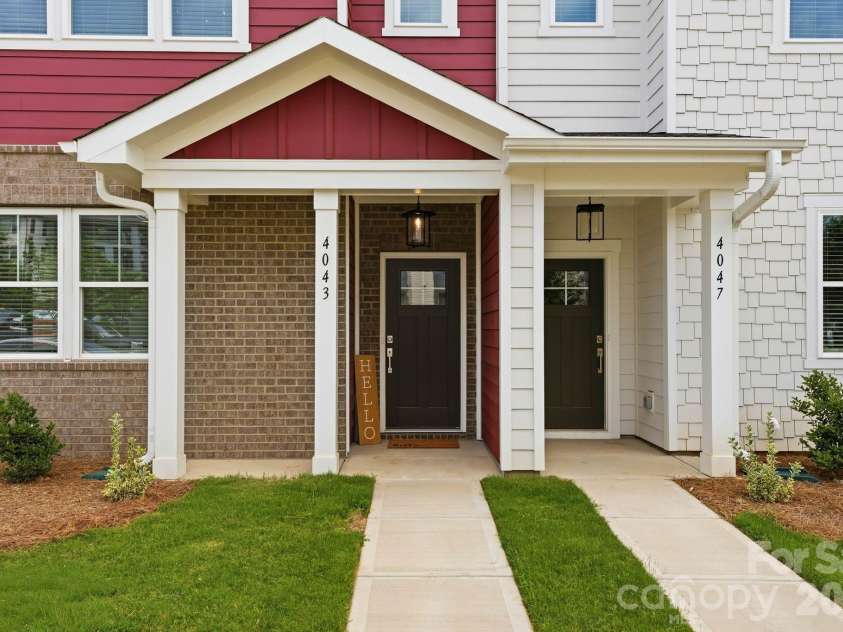 4039 Bass River Parkway, Charlotte, NC 28217.  MLS# CAR4402219, YatesRealty ID 35770. Pictures are of 4043 Bass River (Lot 5) Finishes May Vary