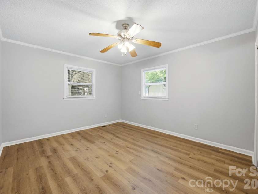 3014 Curtis Street, Gastonia, NC 28052.  MLS# CAR4401383, YatesRealty ID 35777. 