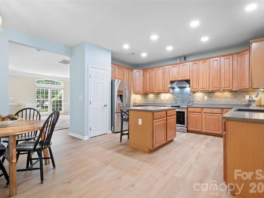 14661 Greenpoint Lane, Huntersville, NC 28078.  MLS# CAR4401890, YatesRealty ID 35779. 