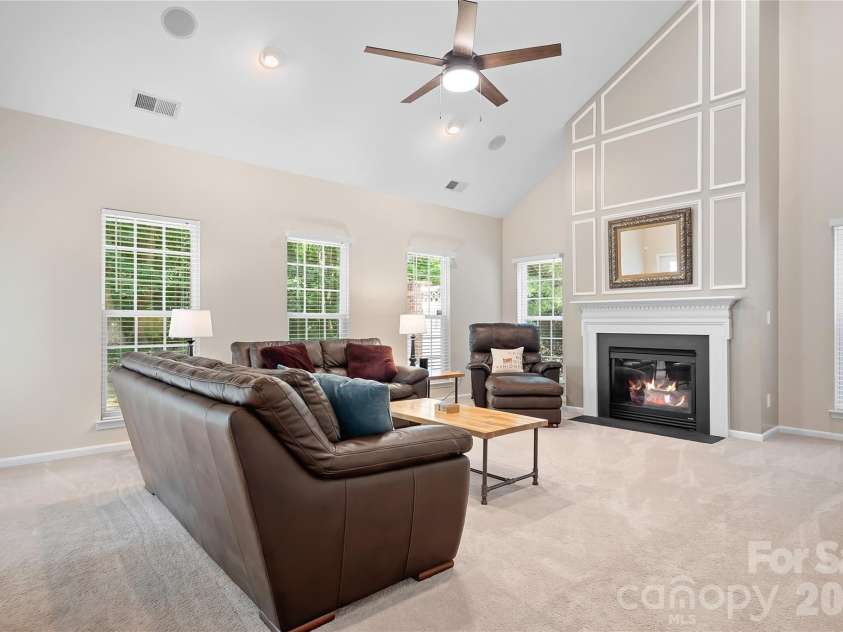 14661 Greenpoint Lane, Huntersville, NC 28078.  MLS# CAR4401890, YatesRealty ID 35779. 