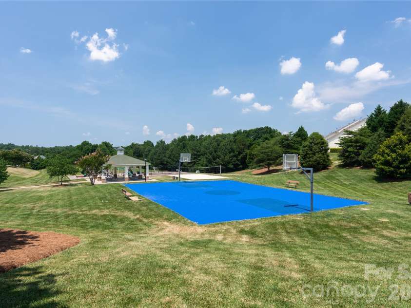14661 Greenpoint Lane, Huntersville, NC 28078.  MLS# CAR4401890, YatesRealty ID 35779. 