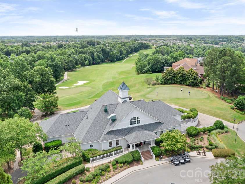 14661 Greenpoint Lane, Huntersville, NC 28078.  MLS# CAR4401890, YatesRealty ID 35779. 