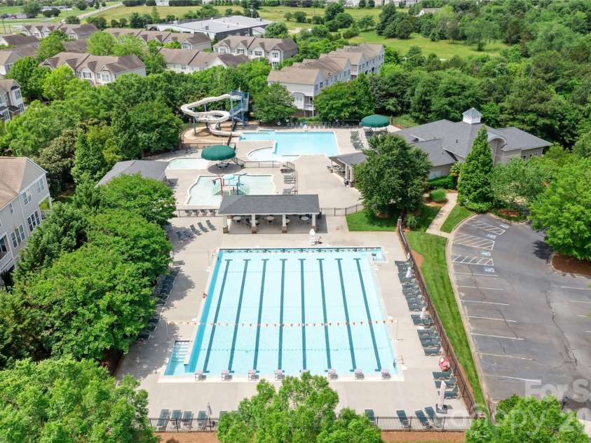 14661 Greenpoint Lane, Huntersville, NC 28078.  MLS# CAR4401890, YatesRealty ID 35779. 