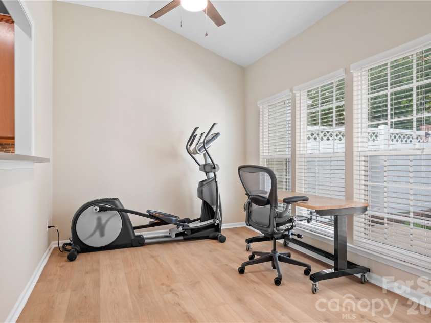 14661 Greenpoint Lane, Huntersville, NC 28078.  MLS# CAR4401890, YatesRealty ID 35779. Dining room/flex room