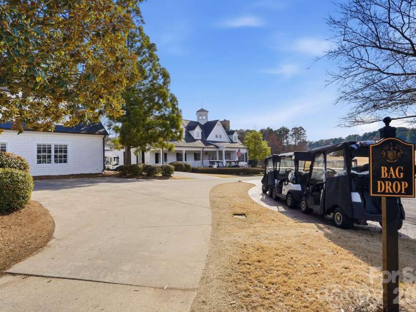 110 Yale Loop, Mooresville, NC 28117.  MLS# CAR4353992, YatesRealty ID 3578. Trump International Golf Course