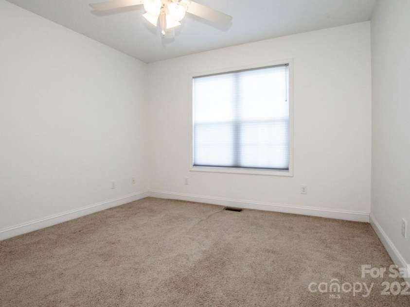 924 41st Avenue Drive, Hickory, NC 28601.  MLS# CAR4304587, YatesRealty ID 35781. Bedroom #2