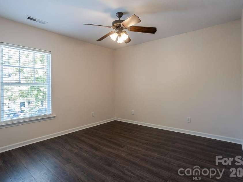 31 Amersham Lane, Fletcher, NC 28732.  MLS# CAR4399944, YatesRealty ID 35782. 