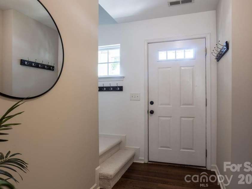 31 Amersham Lane, Fletcher, NC 28732.  MLS# CAR4399944, YatesRealty ID 35782. 