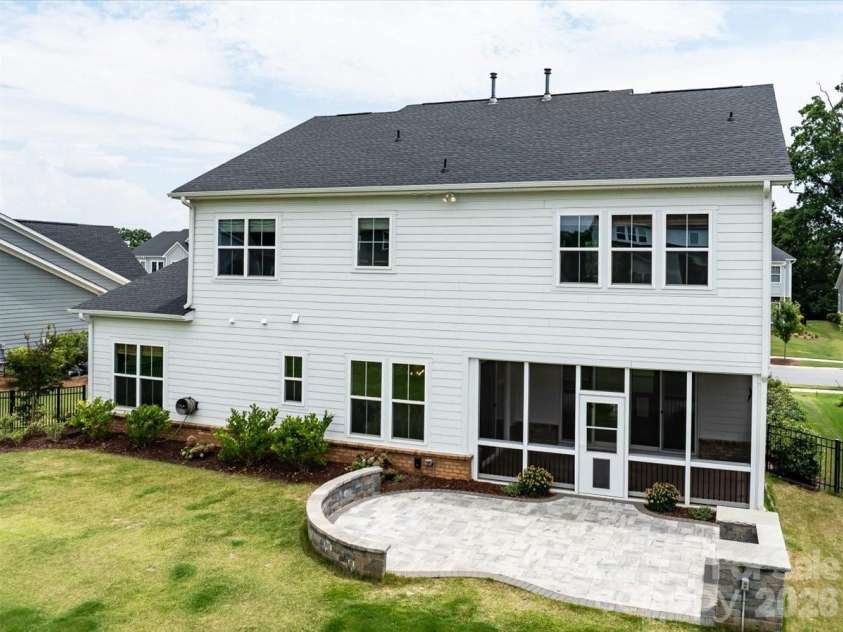 222 Lanyard Lane, Belmont, NC 28012.  MLS# CAR4400918, YatesRealty ID 35784. 