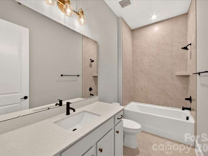 222 Lanyard Lane, Belmont, NC 28012.  MLS# CAR4400918, YatesRealty ID 35784. Main Floor In-Law Suite Bathroom