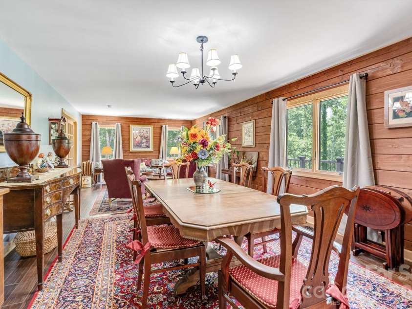 189 Edgewater Point, Valdese, NC 28690.  MLS# CAR4401954, YatesRealty ID 35786. 